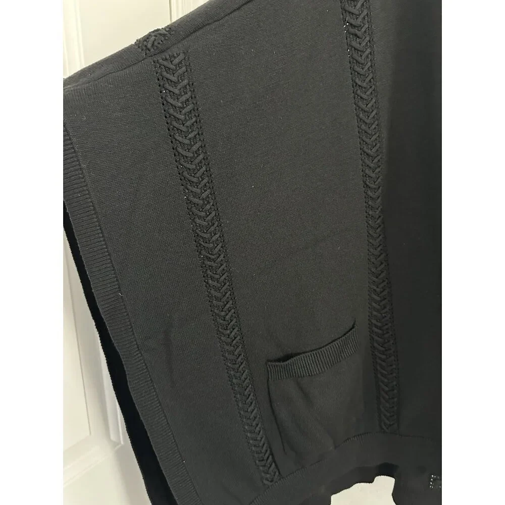 Lysse Sweater Poncho OS Black 5% Merino Wool Loose Tight‎ Knit Open Lagenlook